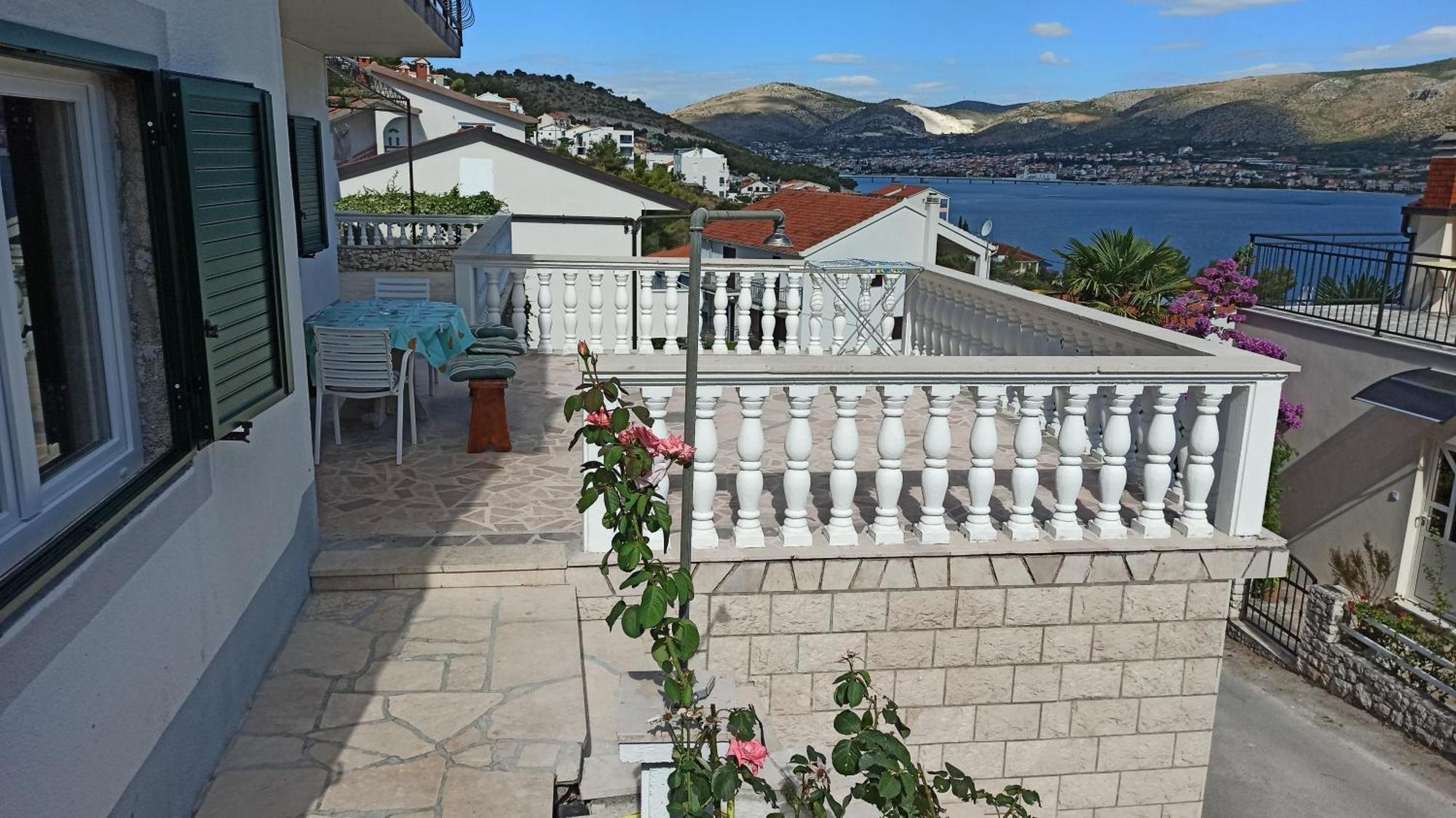 Apartments Zuzul - Trogir Quarto foto